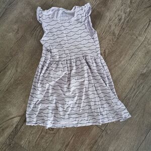 2/$15 H&M girls dress scalloped design 9-10 yrs